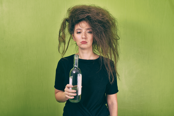The Truth About Booze & Breakouts