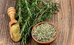Rosemary Leaf: A Natural Hair Health Remedy